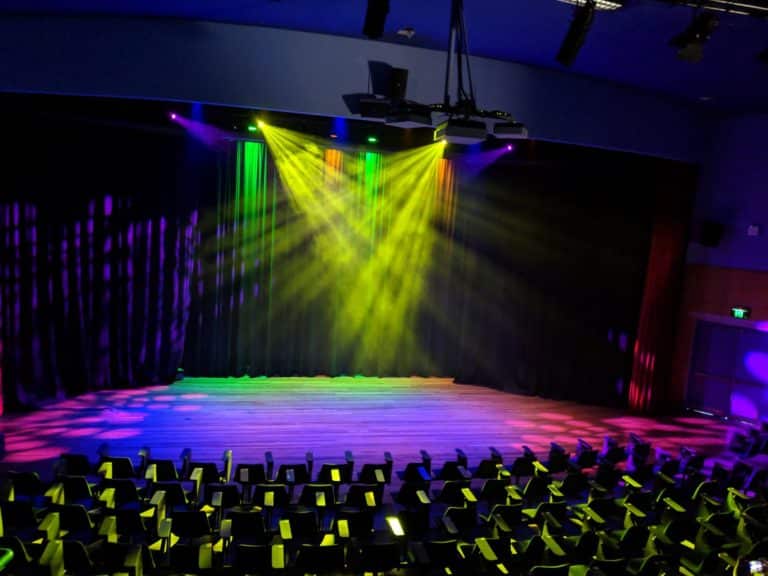 multi coloured stage lighting